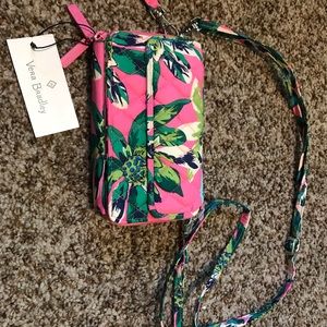 Vera Bradley NWT wristlet/crossbody